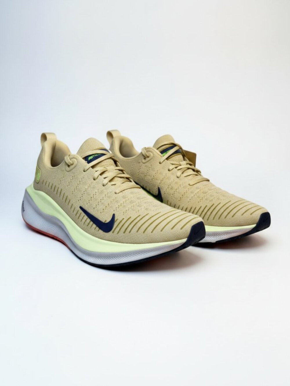 ✨ Nike React Infinity Run Flyknit 4 Men’s Running Shoes – Size 11.5 ✨